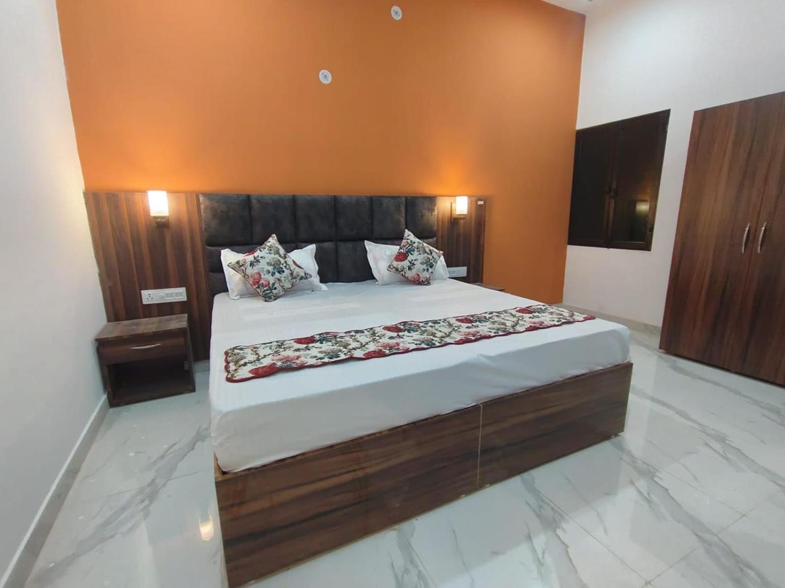 Atithi Inn Khajurāho Extérieur photo