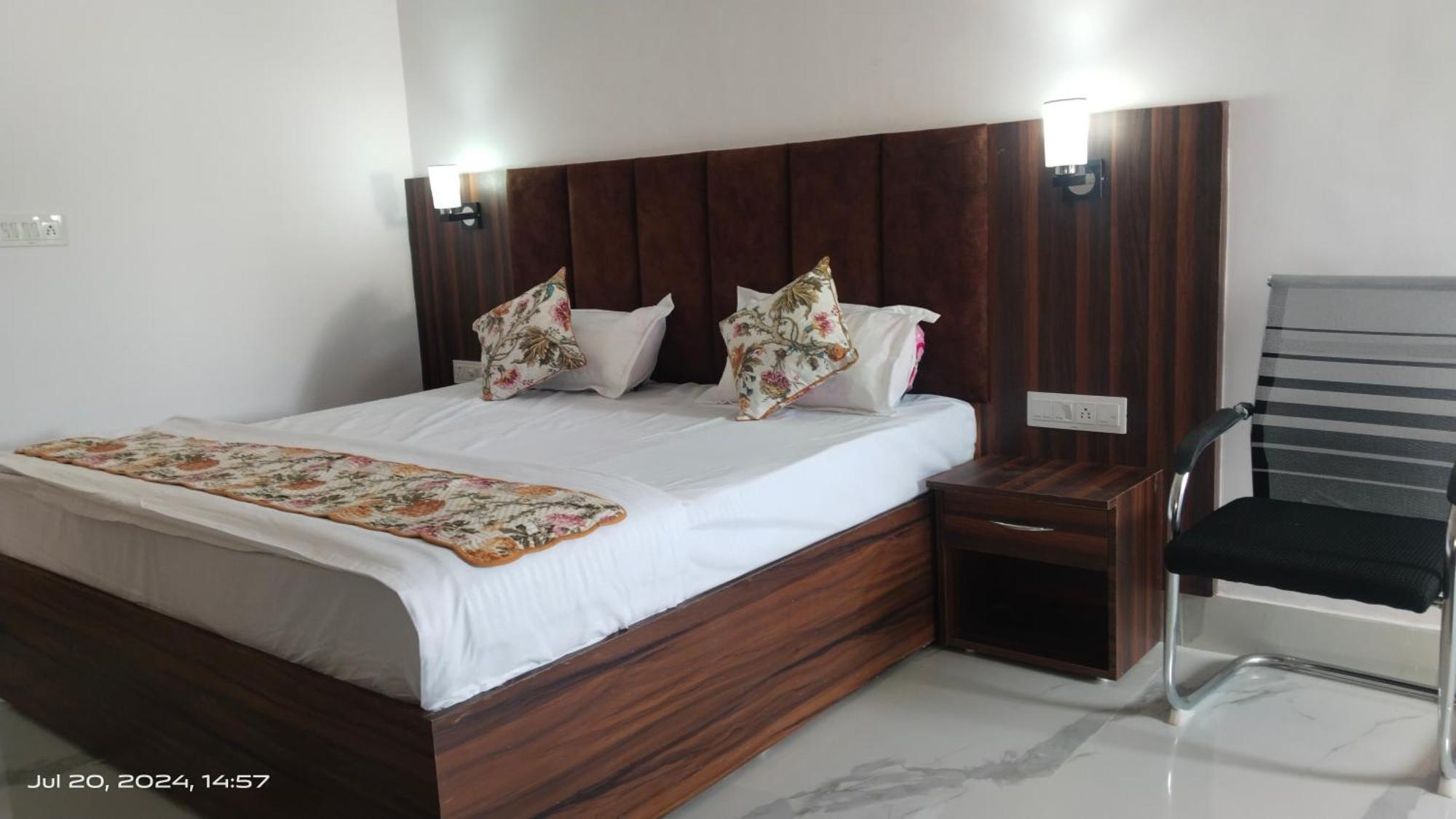 Atithi Inn Khajurāho Extérieur photo
