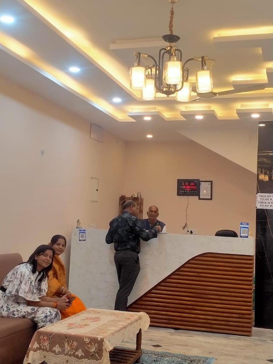 Atithi Inn Khajurāho Extérieur photo